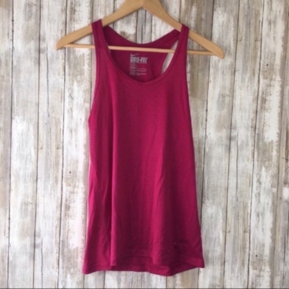 Nike Tops - Nike Dri Fit Magenta Tank